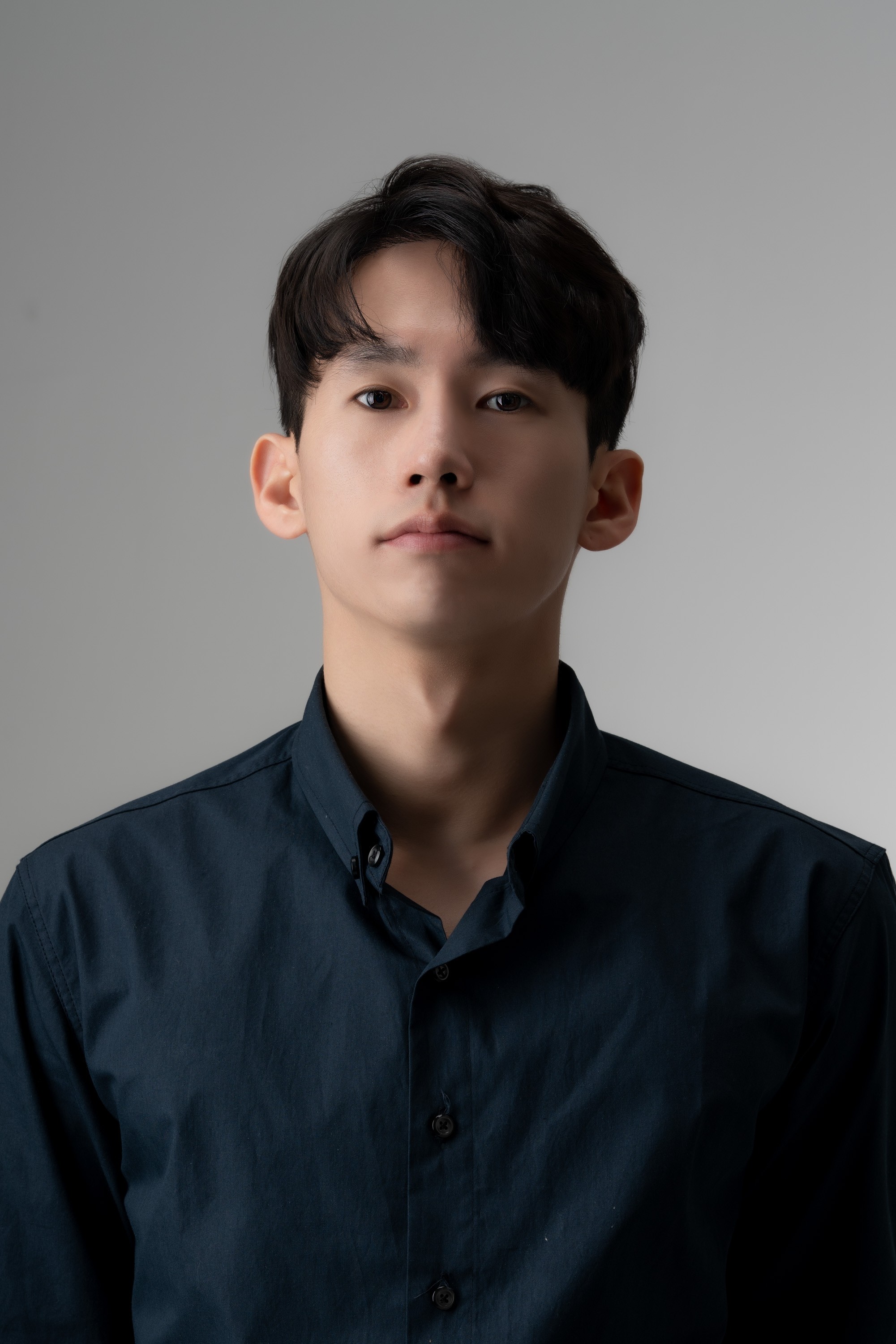 Hyeonho Hwang (황현호)